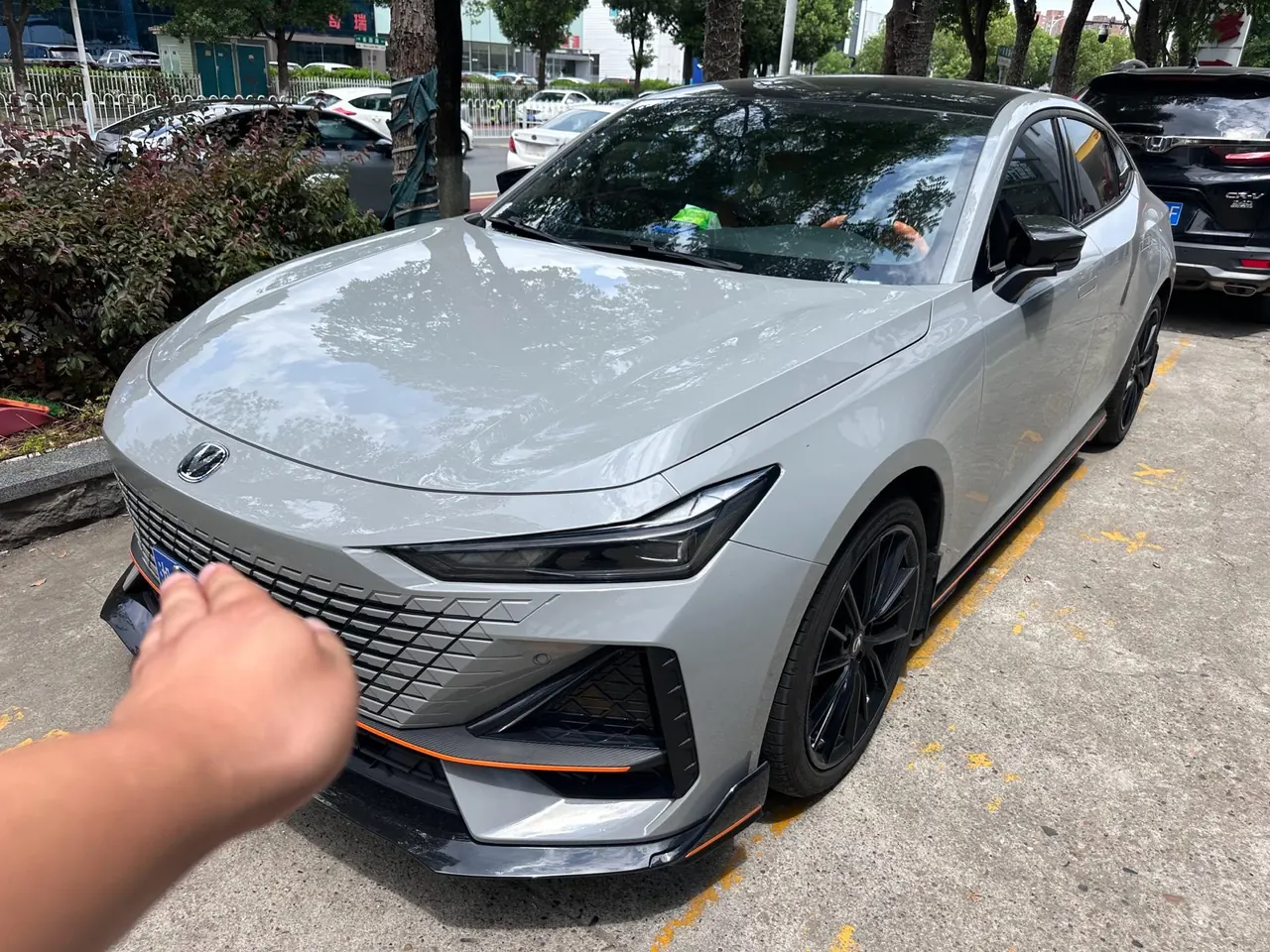 ChangAn 2025 UNI-V 1.5T 500Bar High Energy Sports Edition Automatic Gear - View 1