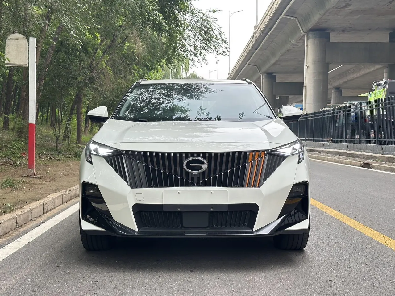 Chuanqi 2023 GS3 Speed 1.5T 270T Full Edition Automatic Gear 2