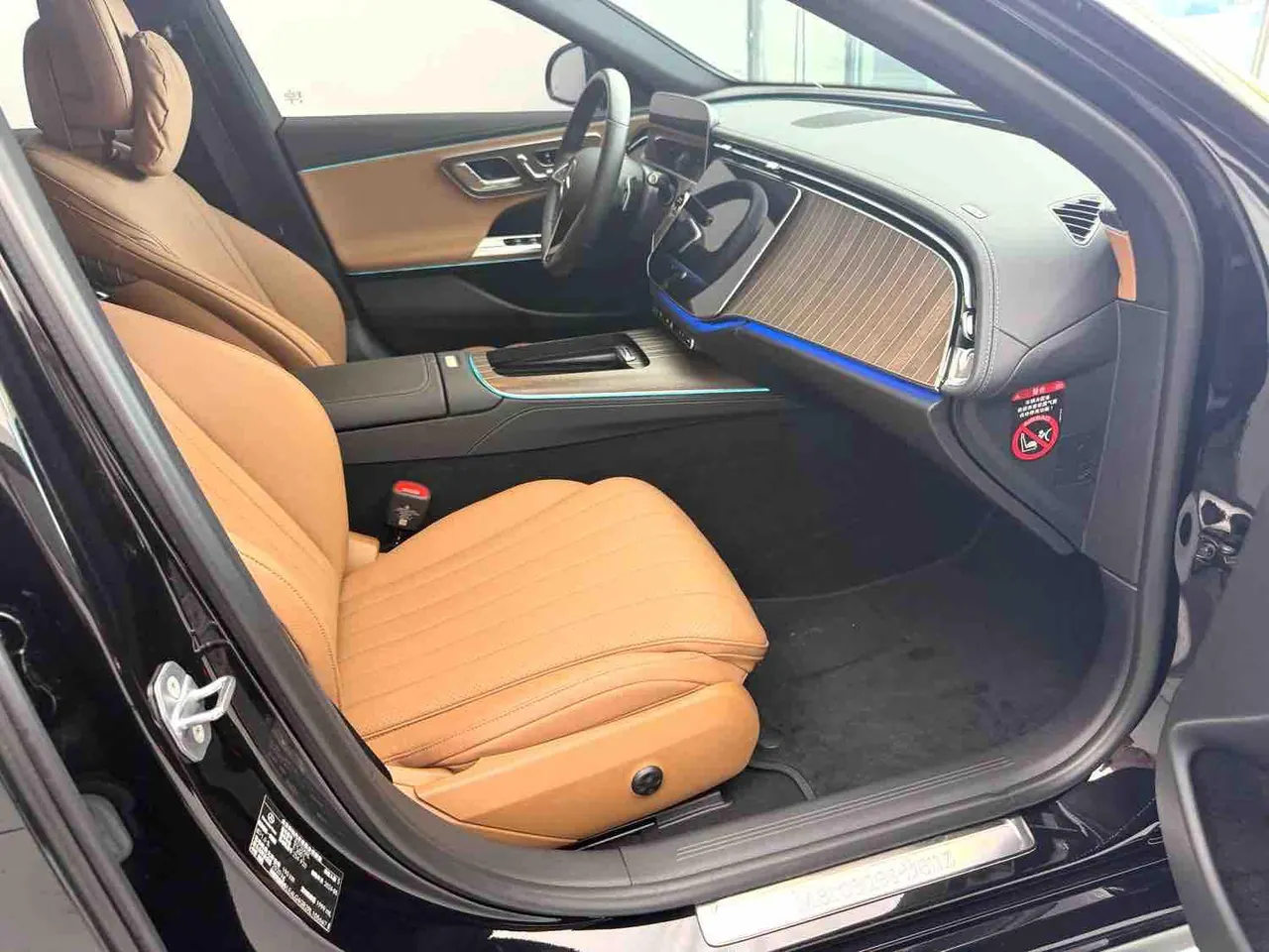 Mercedes Benz E Class 2024 E 300 L 48V 2.0T Fashion Automatic Gear 8