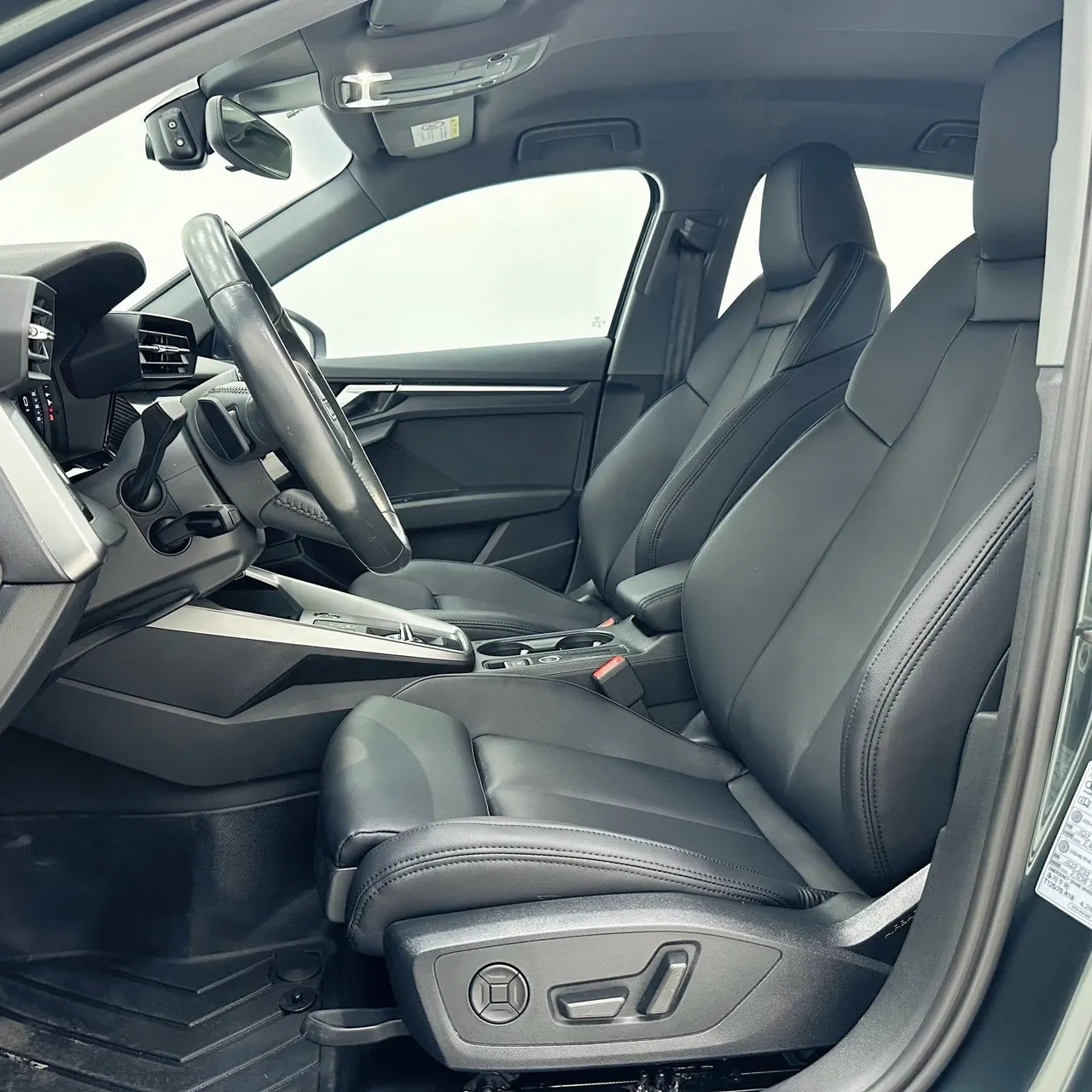 Audi 2022 A3L Limousine 1.4TFSI 35TFSI Aggressive Sports Automatic 5
