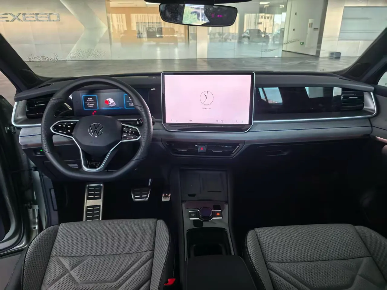 Volkswagen 2025 Tanyue L 2.0TSI 380TSI 4-wheel drive luxury Easy bag automatic gear 4