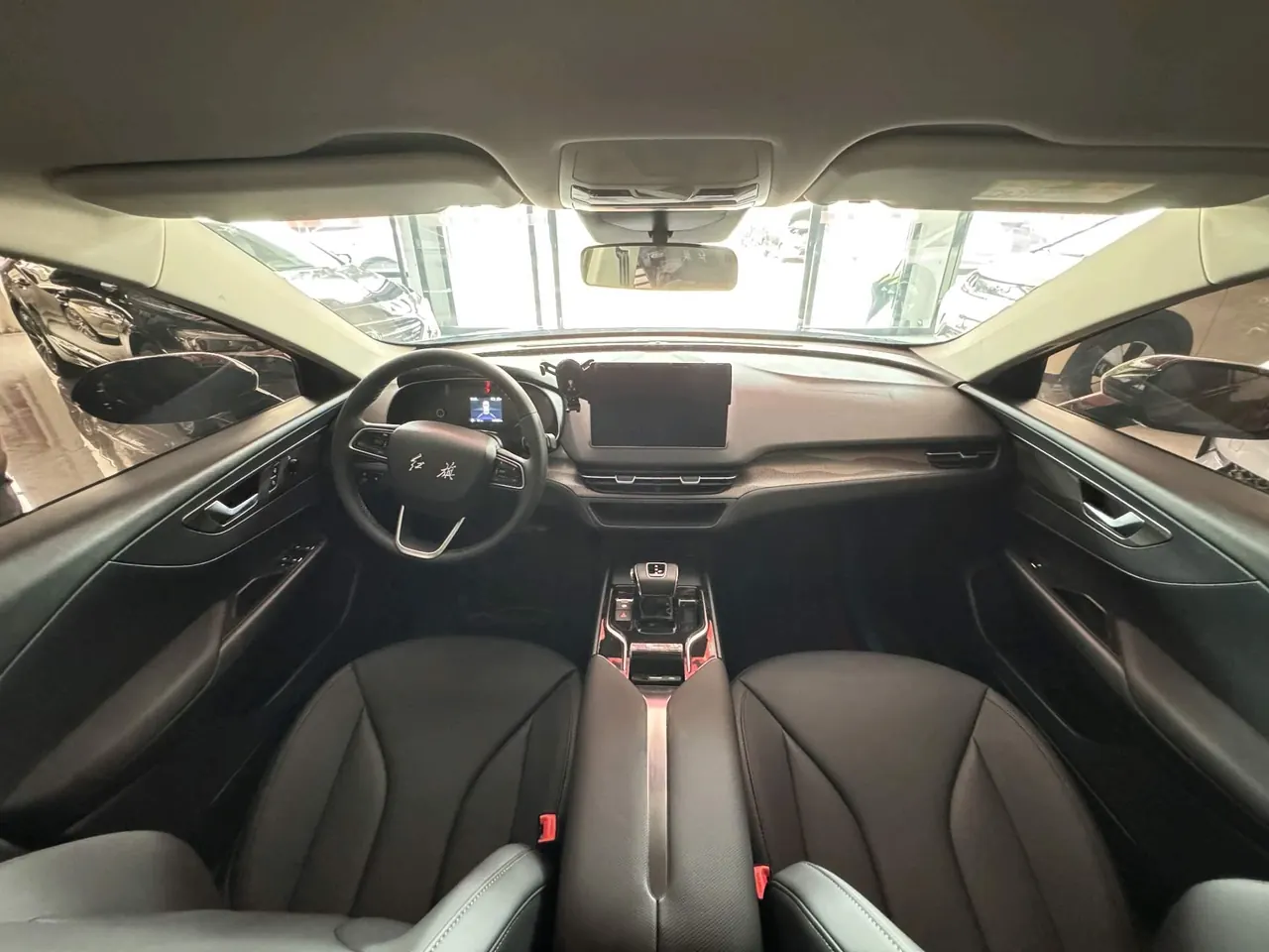 HongQi 2023 E-QM5 Basic Travel Edition (Modified) Automatic Gear 6