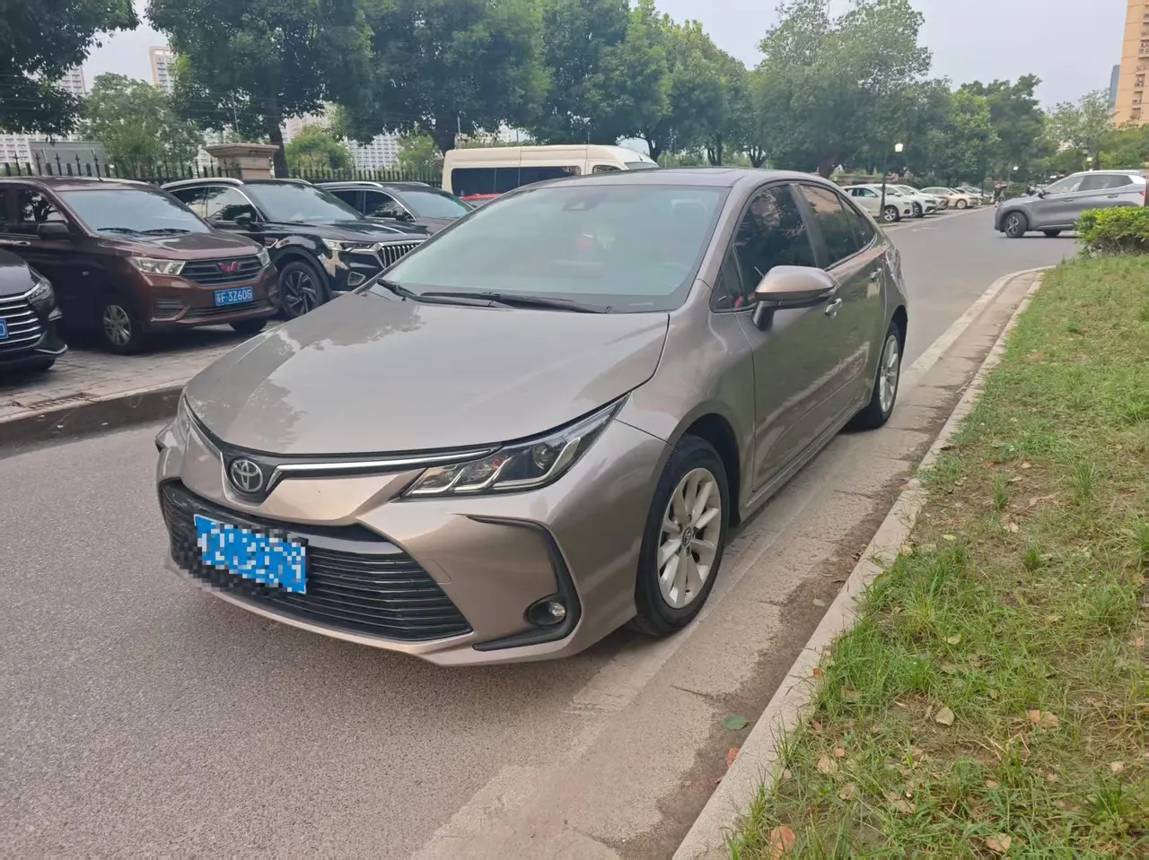 Toyota 2022 corolla 1.2T stepless pioneer PLUS version automatic gear - View 1