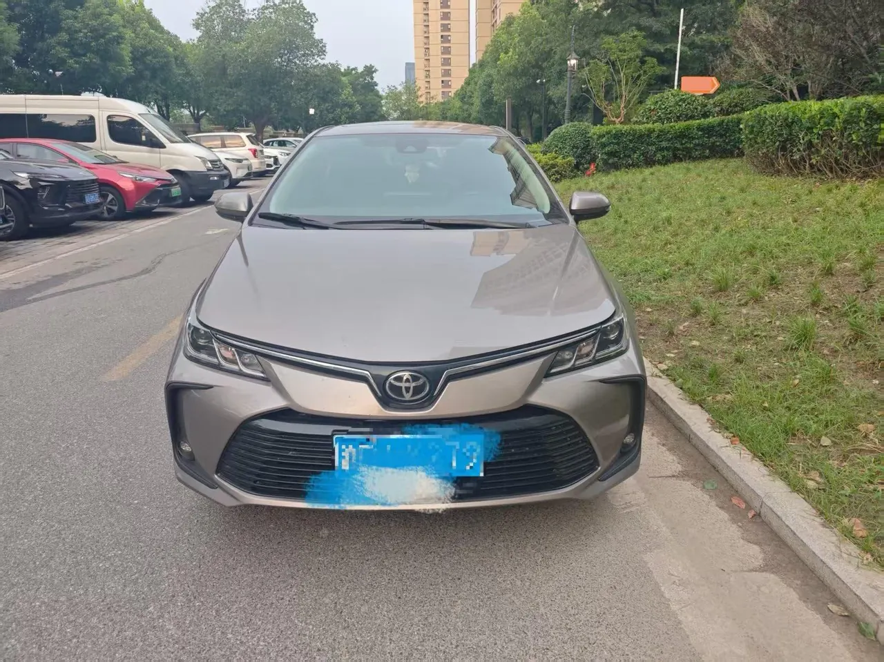 Toyota 2022 corolla 1.2T stepless pioneer PLUS version automatic gear 2