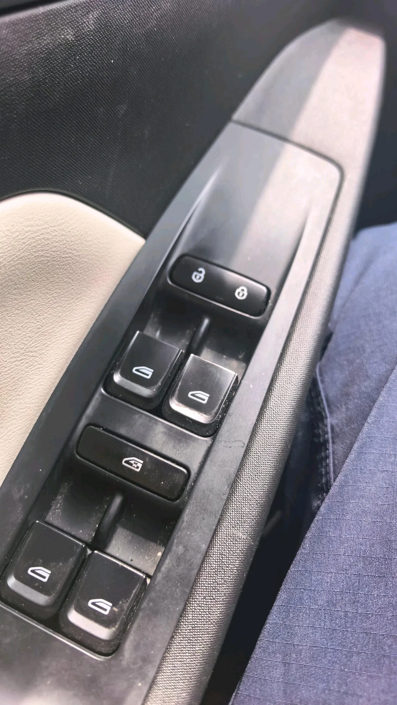 BYD 2025 Han DM-i 1.5T CVT 125km Flagship Automatic 6