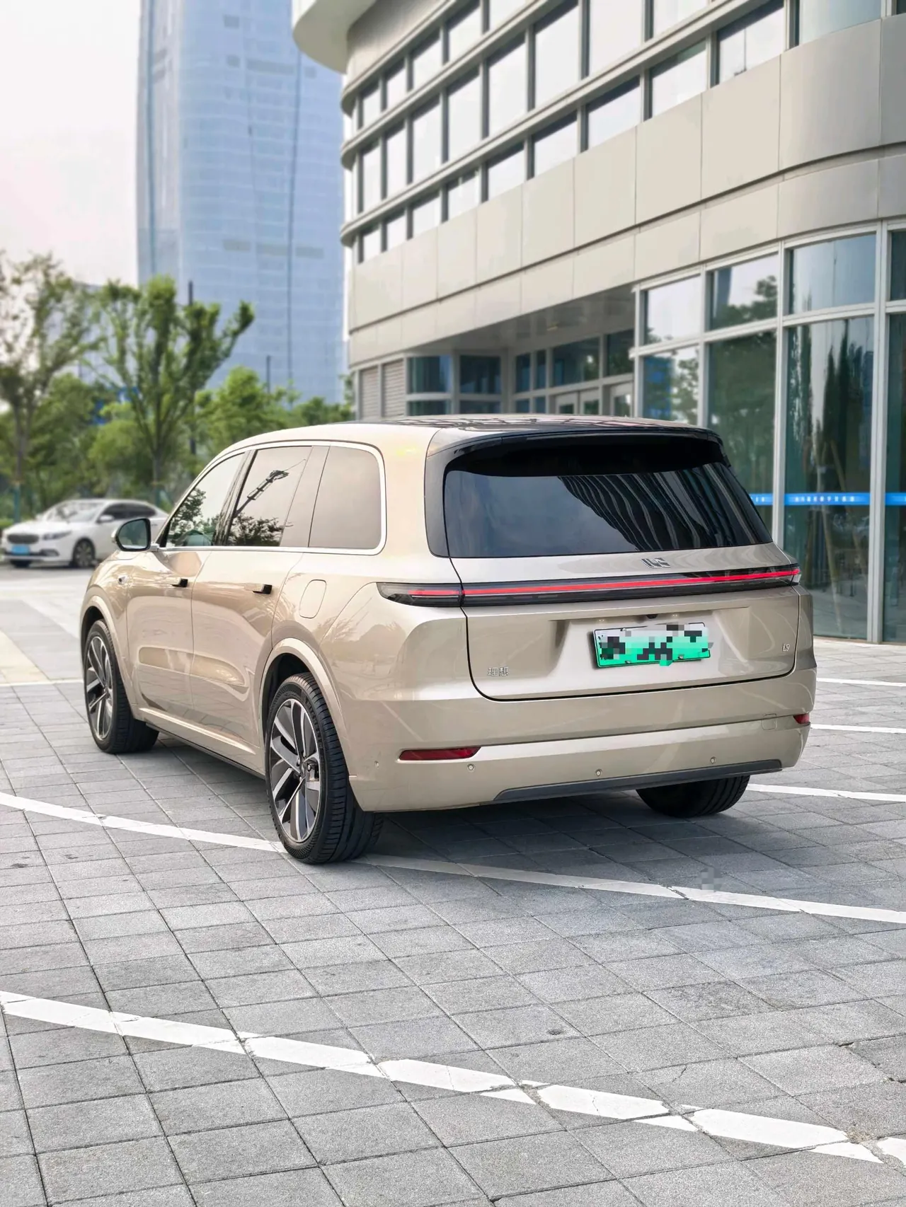 Li 2024 L9 Ultra automatic gear 6
