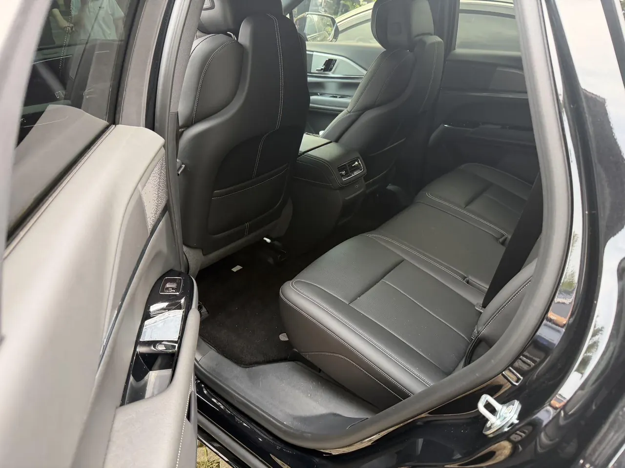 Cadillac 2025 XT5 48V 2.0T Luxury Automatic Gear 4