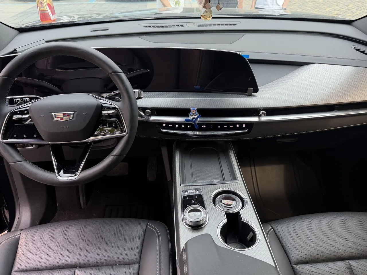 Cadillac 2025 XT5 48V 2.0T Luxury Automatic Gear 5