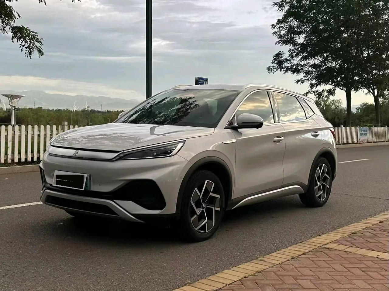 Open image lightbox: BYD yuan PLUS 2022 yuan PLUS 510KM flagship PLUS automatic gear
