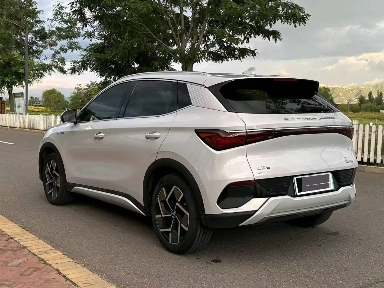 BYD yuan PLUS 2022 yuan PLUS 510KM flagship PLUS automatic gear 4