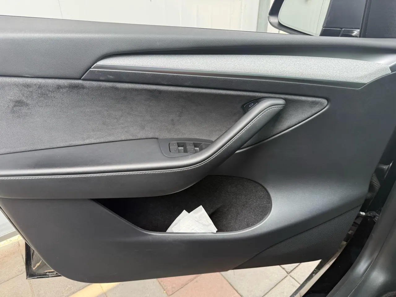 Tesla 2022 Model Y long endurance all-wheel drive version (modified) automatic gear 4