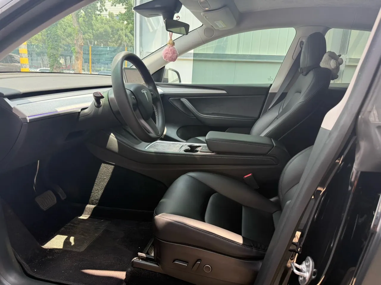 Tesla 2022 Model Y long endurance all-wheel drive version (modified) automatic gear 5