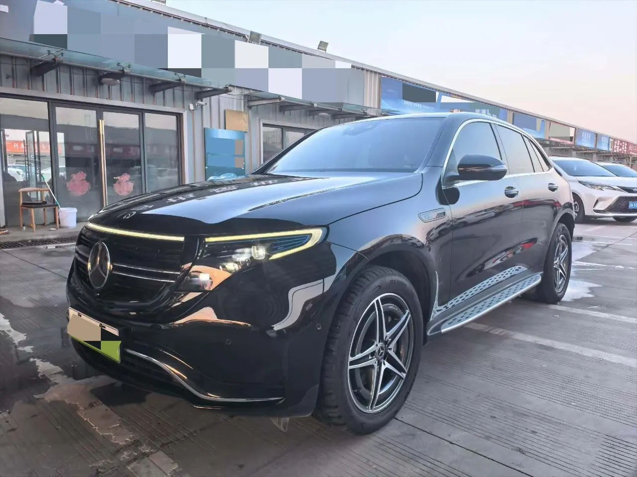 Open image lightbox: Mercedes Benz 2021 EQC 400 4MATIC EQC 400 4MATIC automatic gear