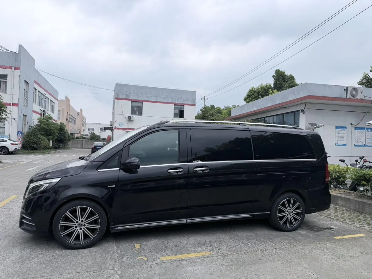 Mercedes Benz V 2021V 260 L 2.0T Deluxe Edition Automatic Gear 3