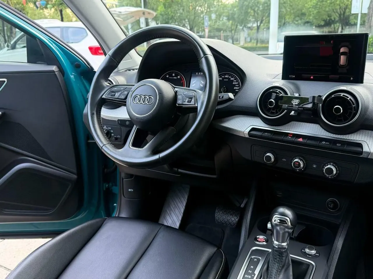 Audi 2020 Q2L 1.4TFSI 35TFSI Aggressive Dynamic Automatic 6