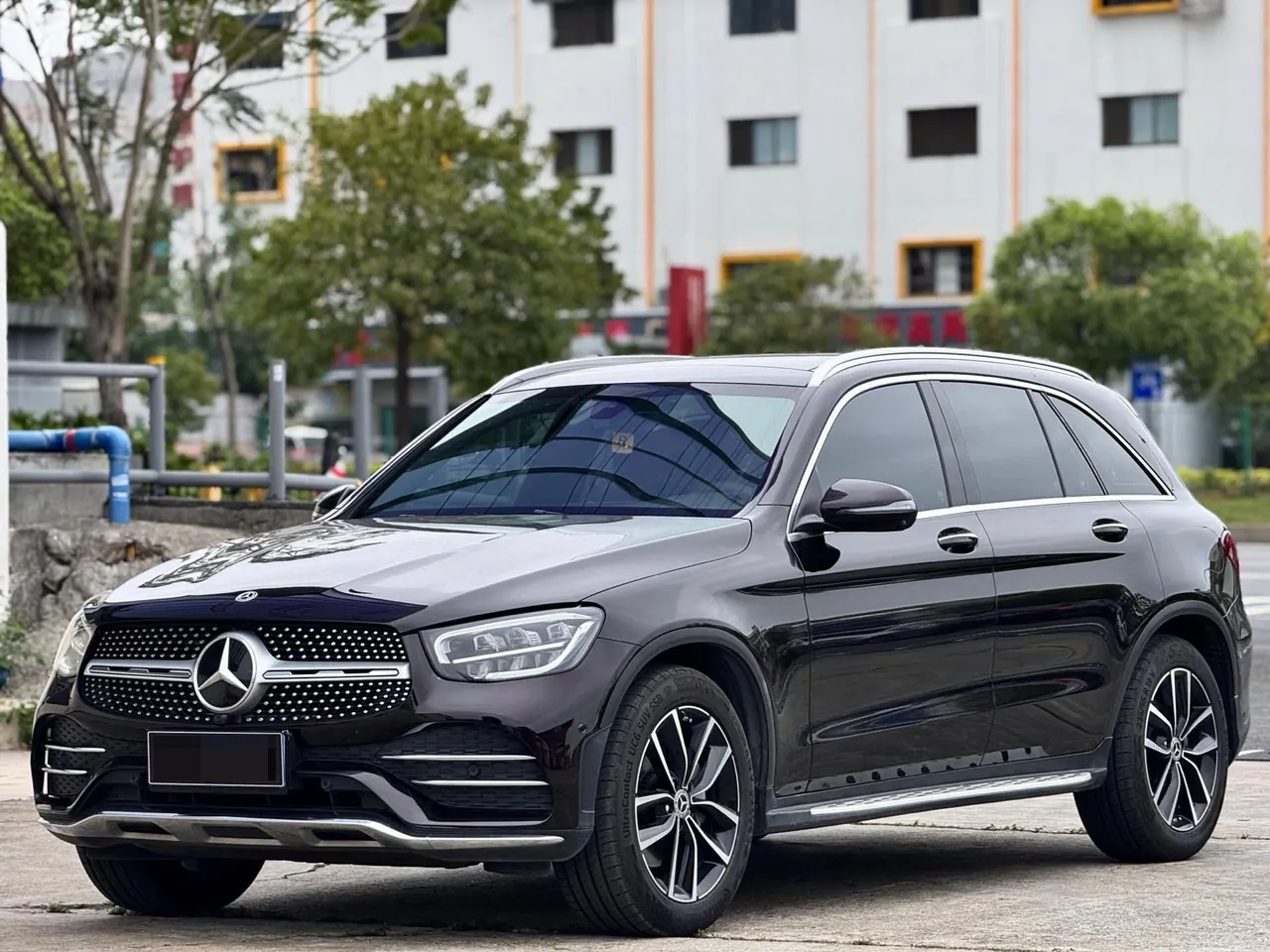 Mercedes Benz 2021 GLC 260 L 4MATIC 2.0T Luxury Automatic - View 1