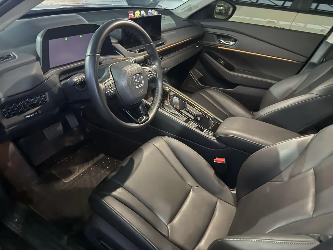 Honda 2025 11th Generation Accord 1.5T Stepless 260TURBO Deluxe Automatic Gear 2