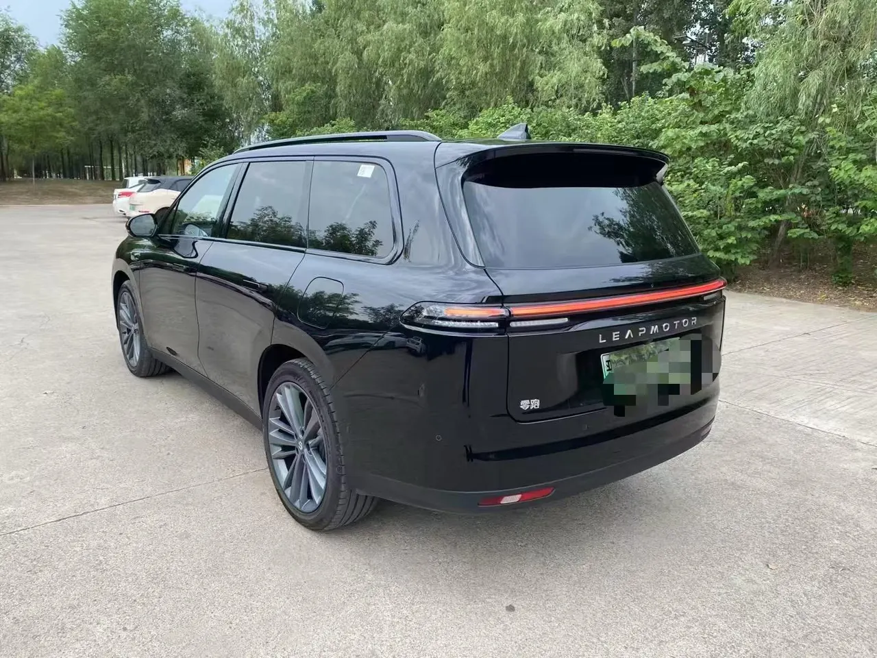Leapmotor 2026 C 16 280 Laser Radar Zhizun Edition 6-seat Automatic Gear 6