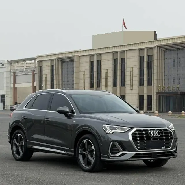 Audi 2022 Q3 1.4TFSI 35TFSI Fashion Dynamic Automatic 3