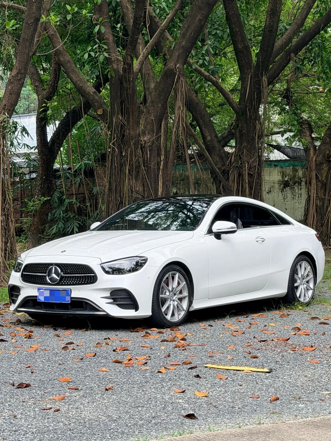 Открыть галерею: Mercedes Benz Class E (Imported) 2021 E 300 Coupe 2.0T (Modified) Automatic Gear