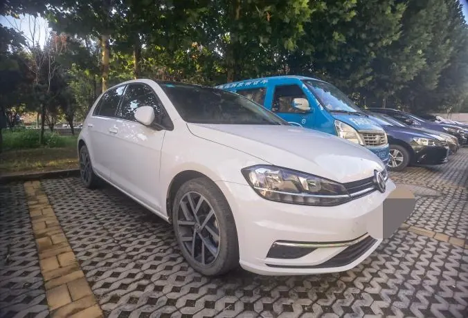 Volkswagen 2020 Golf 7 1.2TSI 200TSI Comfortable Aggressive Automatic 2