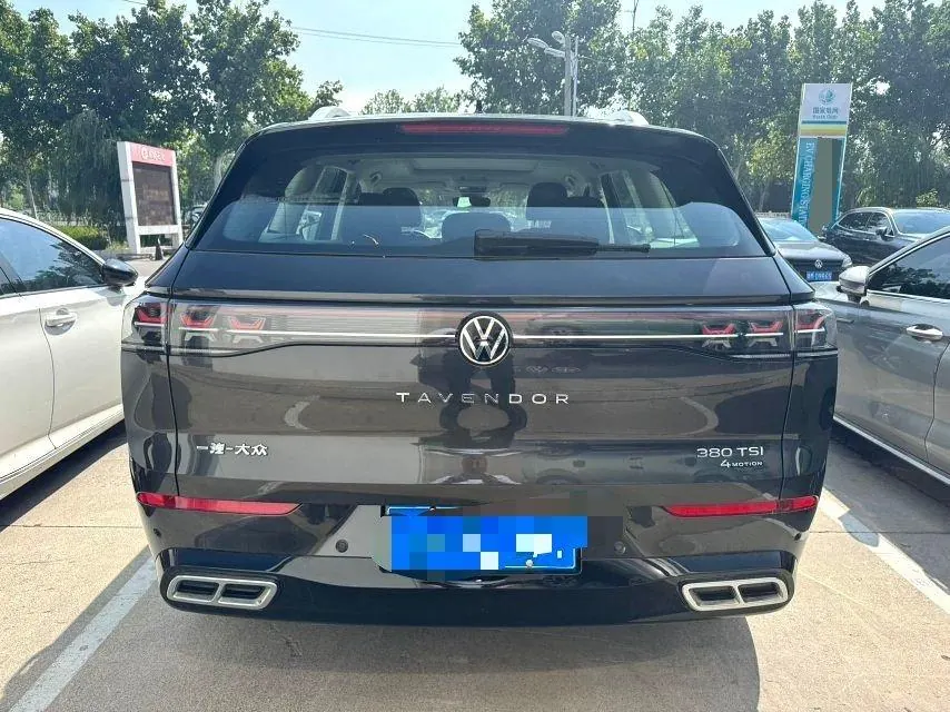 Volkswagen 2023 model tour R-Line 2.0TSI 380TSI four-wheel drive parade version automatic gear 5