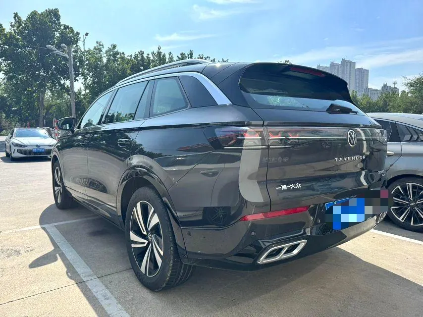 Volkswagen 2023 model tour R-Line 2.0TSI 380TSI four-wheel drive parade version automatic gear 6