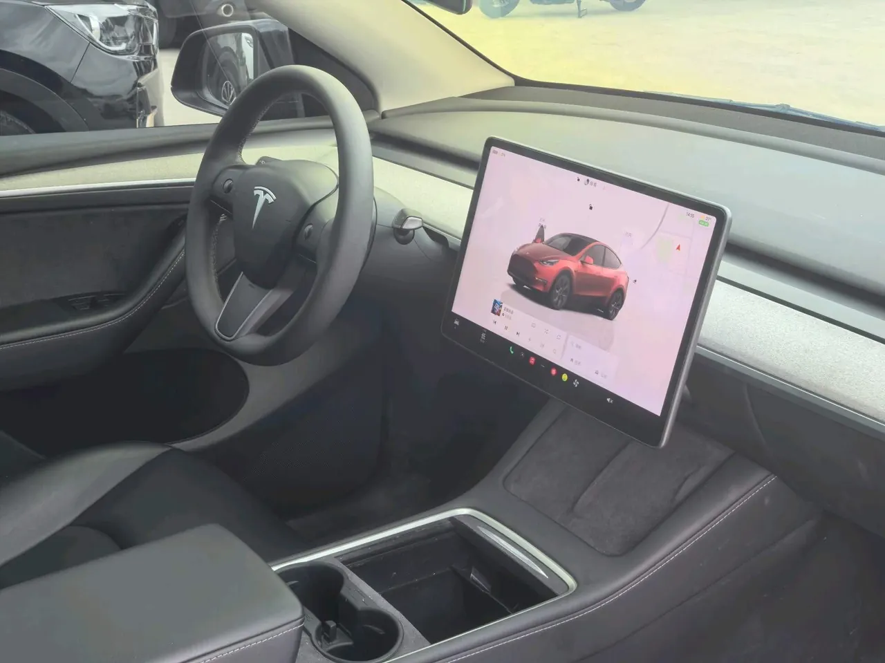 Tesla 2024 Model Y rear-wheel drive version automatic transmission 3