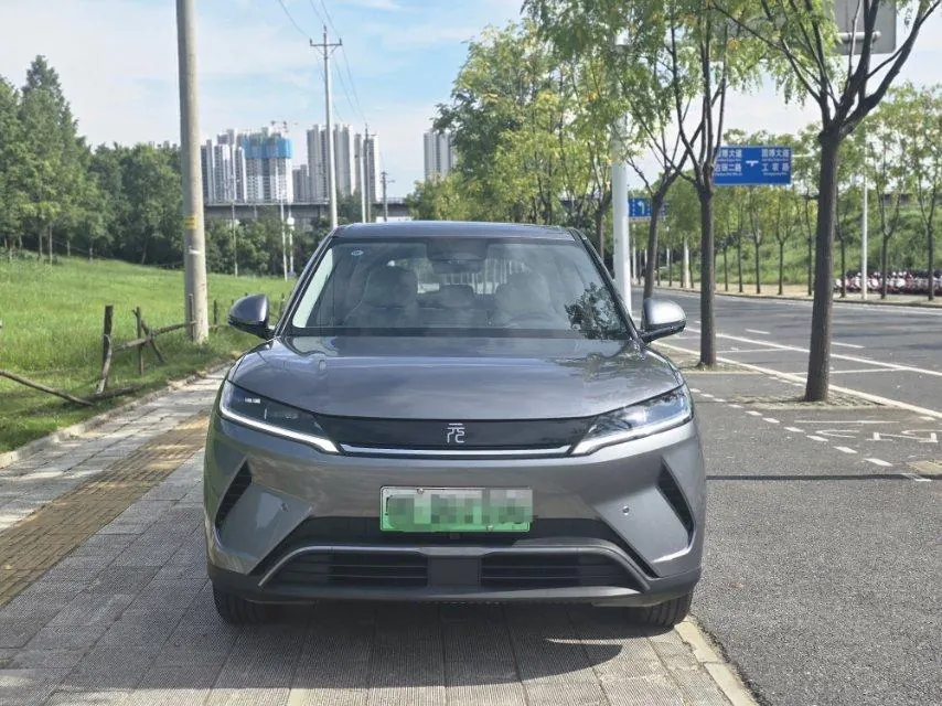 BYD 2025 Yuan UP Smart Driving 401KM Leading Automatic Gear 2