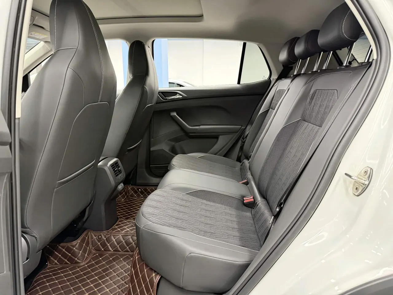Volkswagen 2021 T-Cross (Tujia) 1.4TSI 280TSI Comfort Edition Automatic Gear 5
