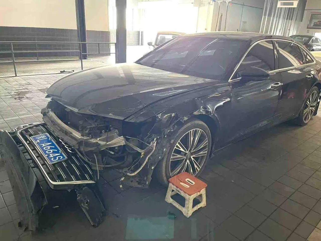 Audi 2022 A6L 2.0TFSI 40TFSI Deluxe Elegant Automatic 17