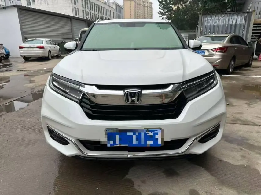 Honda 2020 Crown Road 2.0T 370TURBO Two-Drive Deluxe Automatic Gear 2