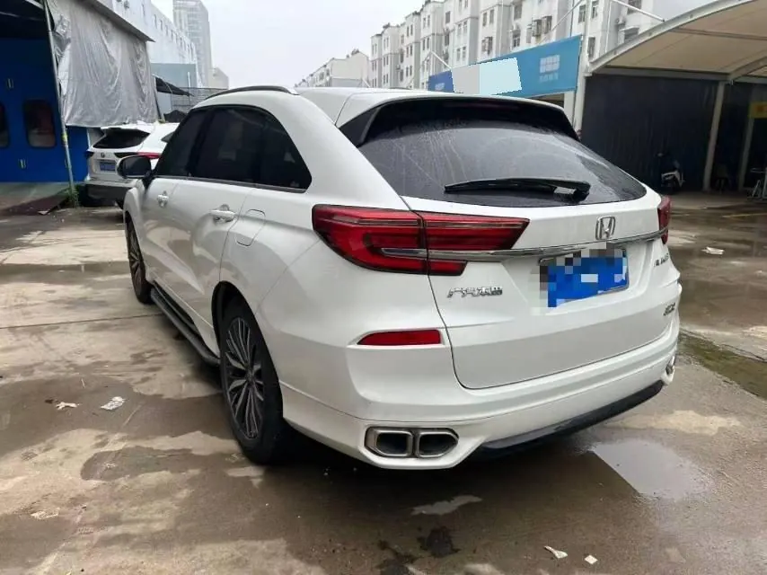 Honda 2020 Crown Road 2.0T 370TURBO Two-Drive Deluxe Automatic Gear 3