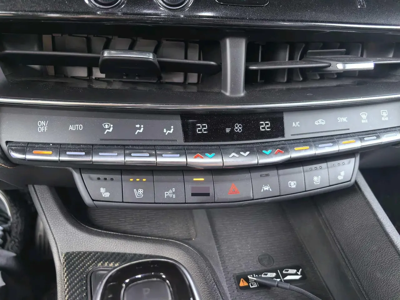 Cadillac 2020 CT5 2.0T 28T Platinum Sports Edition Automatic Gear 4