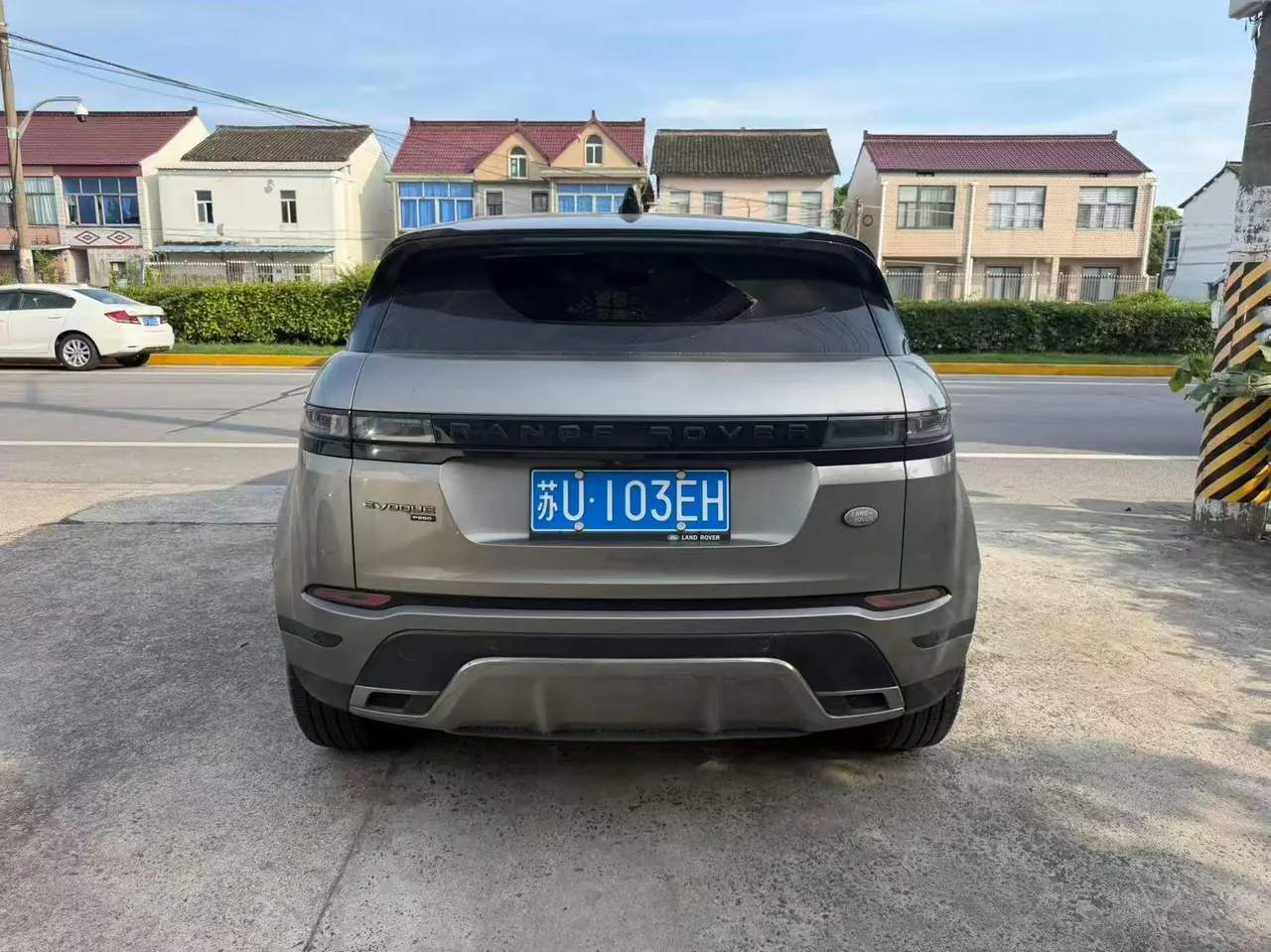 Land Rover 2021 Range Rover Aurora L 48V 2.0T 249PS R-Dynamic SE Deluxe Edition Automatic Gear 6