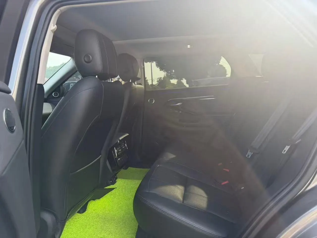 Land Rover 2021 Range Rover Aurora L 48V 2.0T 249PS R-Dynamic SE Deluxe Edition Automatic Gear 8