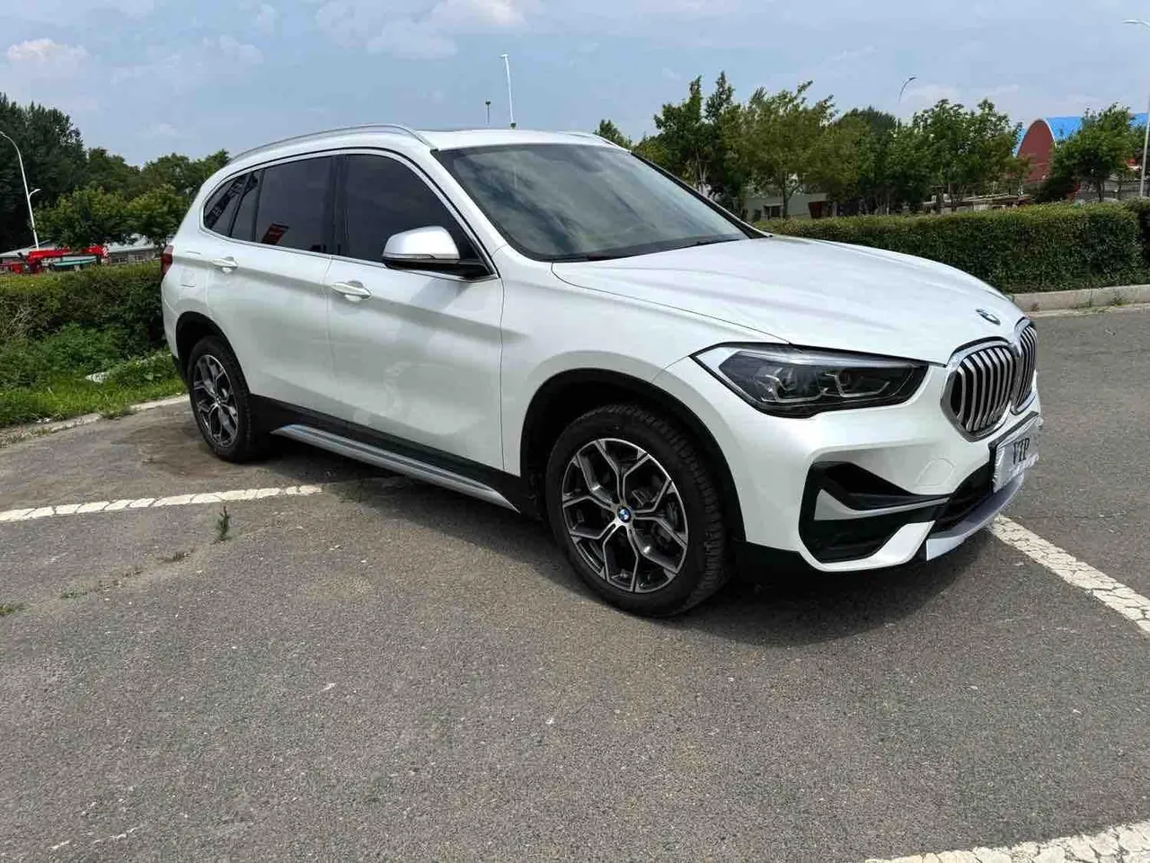 BMW 2022 X1 sDrive20Li 1.5T exclusive automatic gear 3