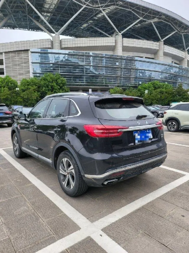 HongQi 2022 HS5 2.0T Zhilian Flag Edition Automatic Gear 6