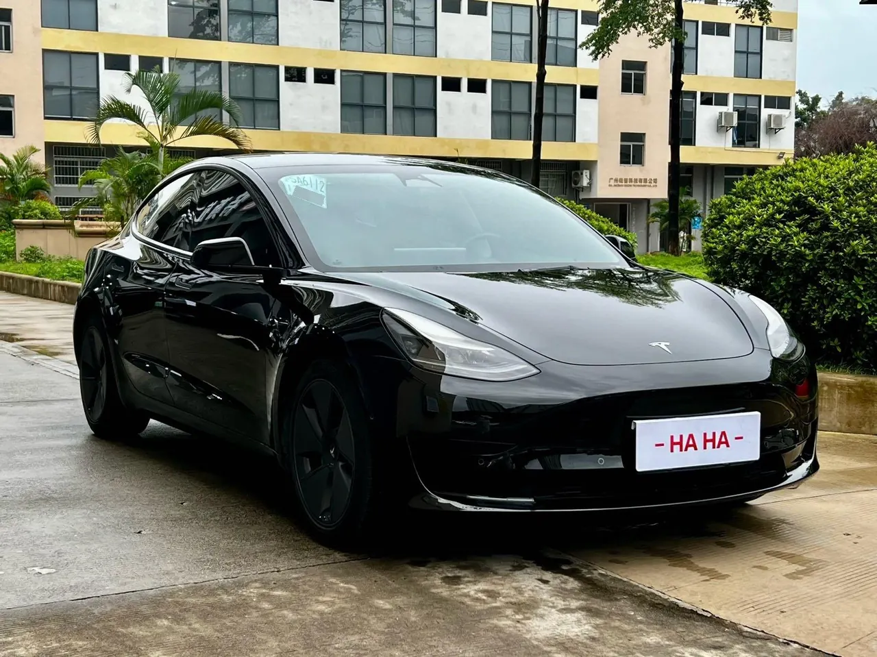 Tesla 2022 Model 3 rear-wheel drive version of automatic transmission 4
