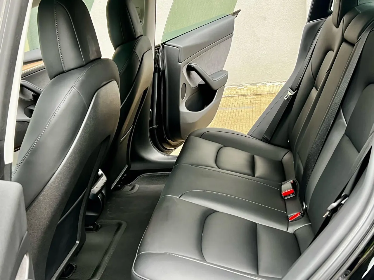 Tesla 2022 Model 3 rear-wheel drive version of automatic transmission 9
