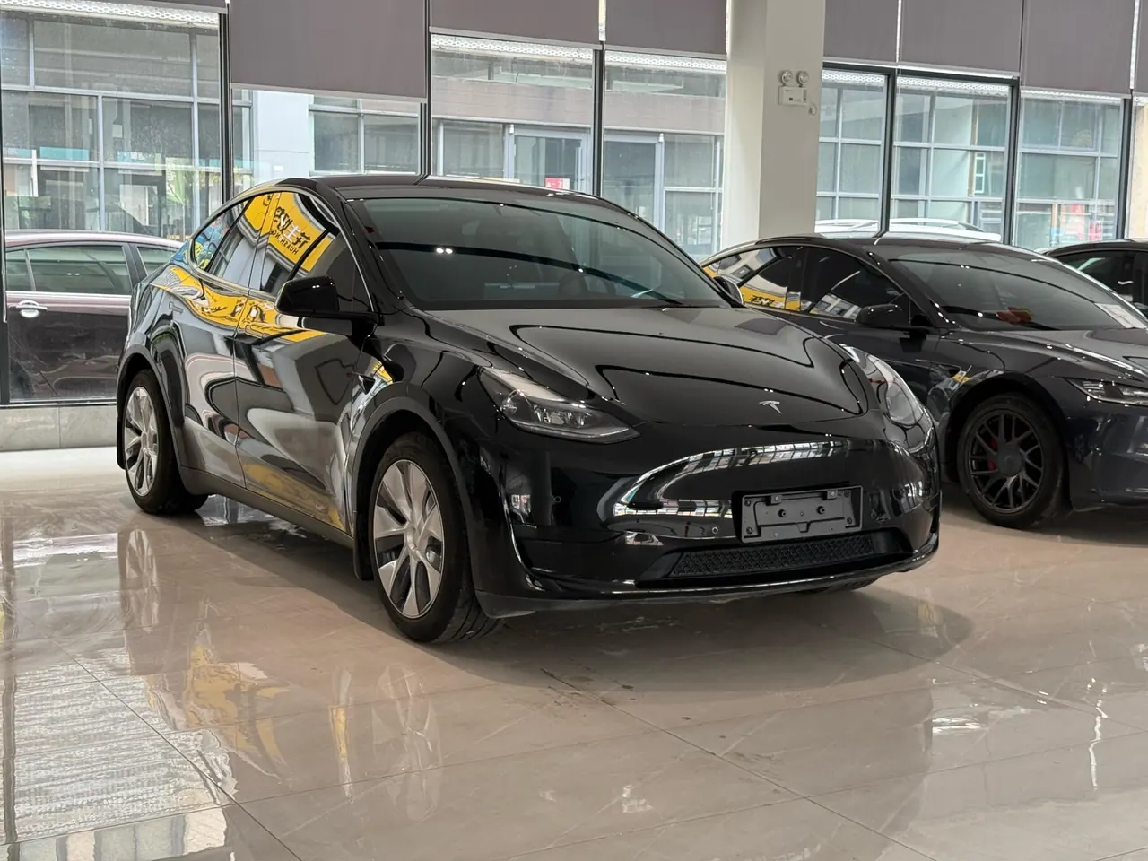 Tesla 2022 Model Y rear-wheel drive version (facelift) automatic gear 3