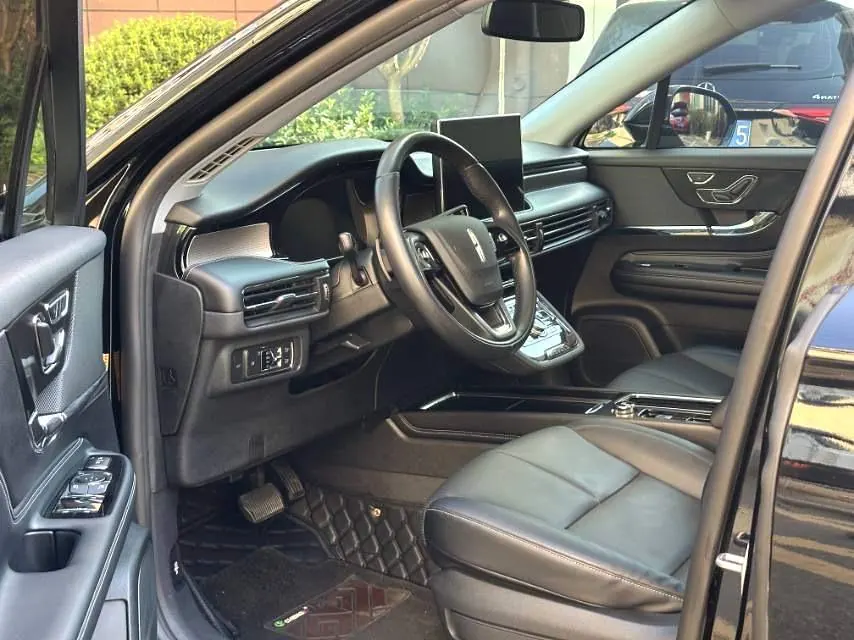 Lincoln 2022 adventurer 2.0T two-wheel drive exclusive edition (facelift) automatic gear 4