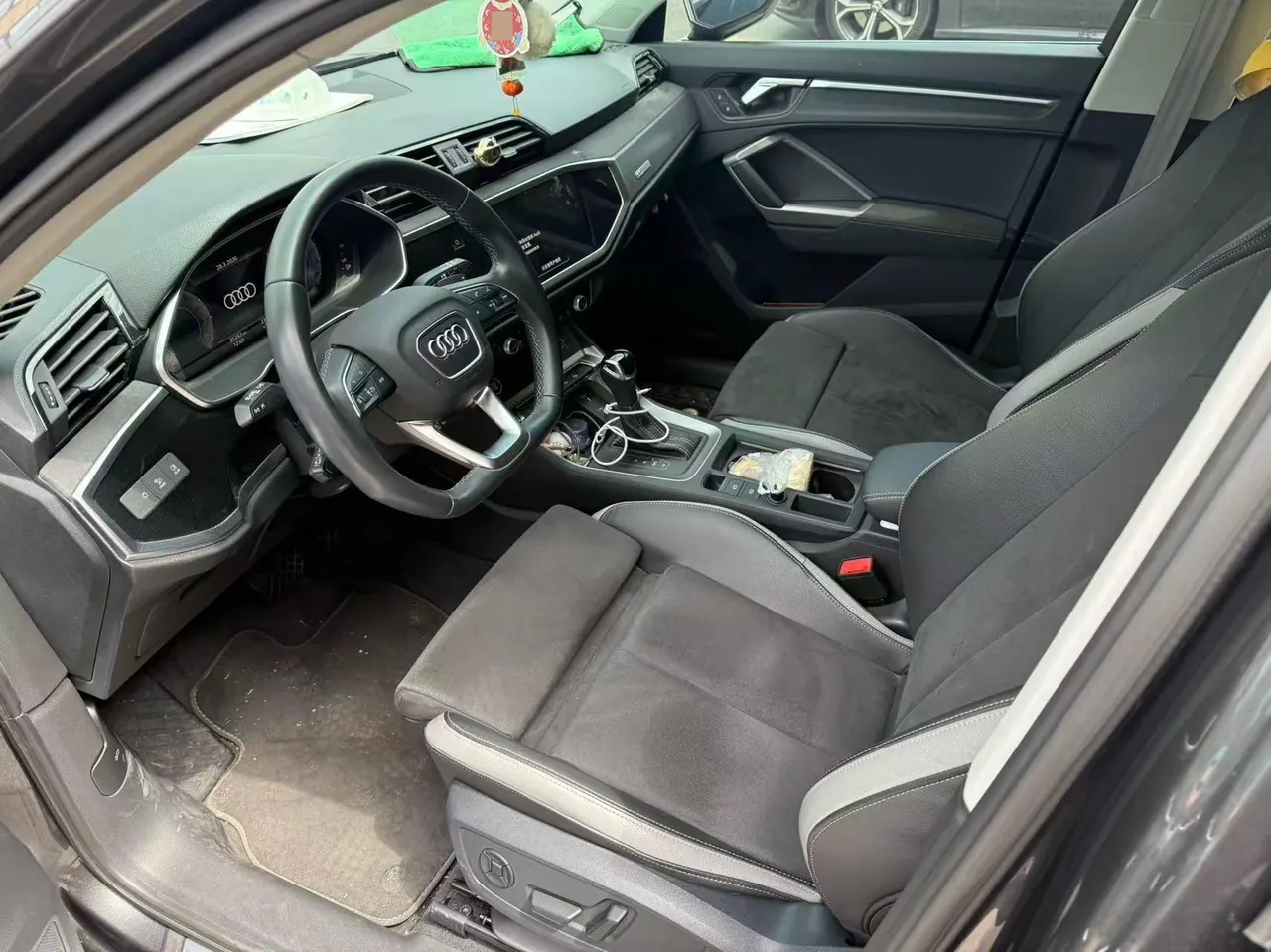 Audi 2023 Q3 1.5TFSI 35TFSI Fashion Dynamic Automatic 3