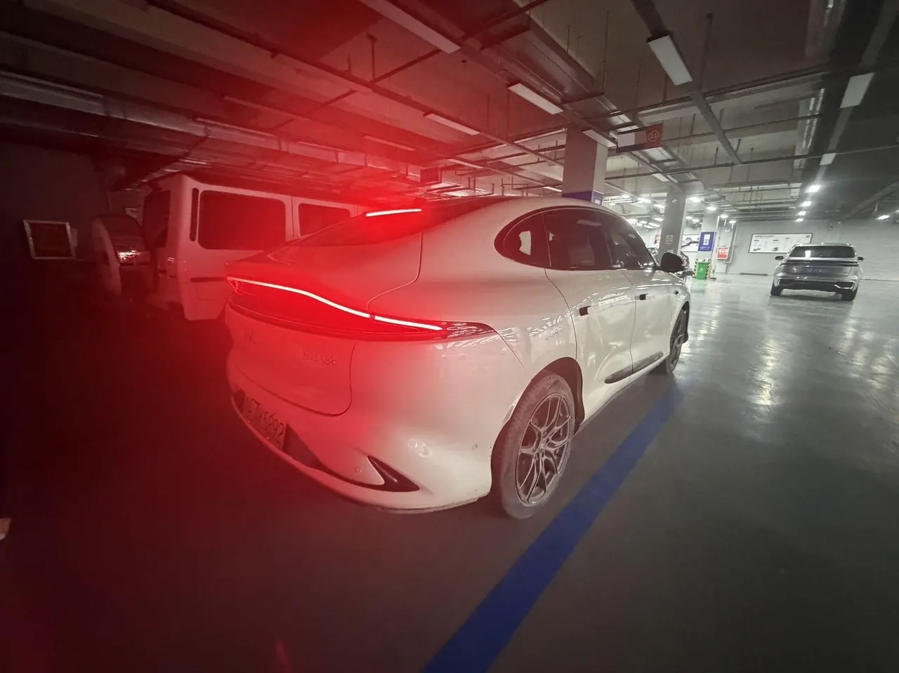 IM 2023 IM LS6 Max Standard Edition Automatic Gear 8