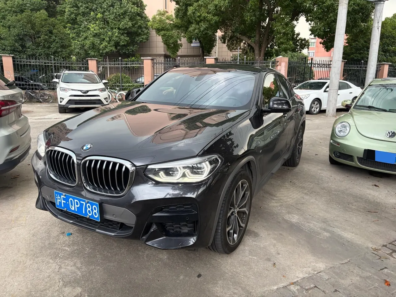 Open image lightbox: BMW X4 (Imported) 2020 X4 xDrive25i 2.0T M Sports Suit Automatic Gear