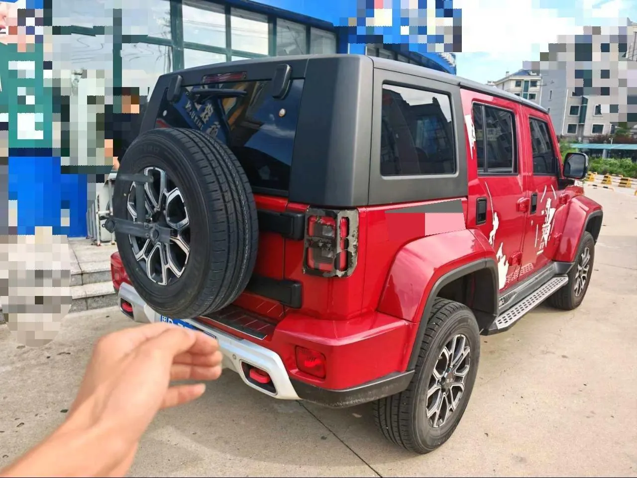 Beijing 2020 BJ40 2.0T 4-wheel drive city hunter version chivalrous automatic gear 2