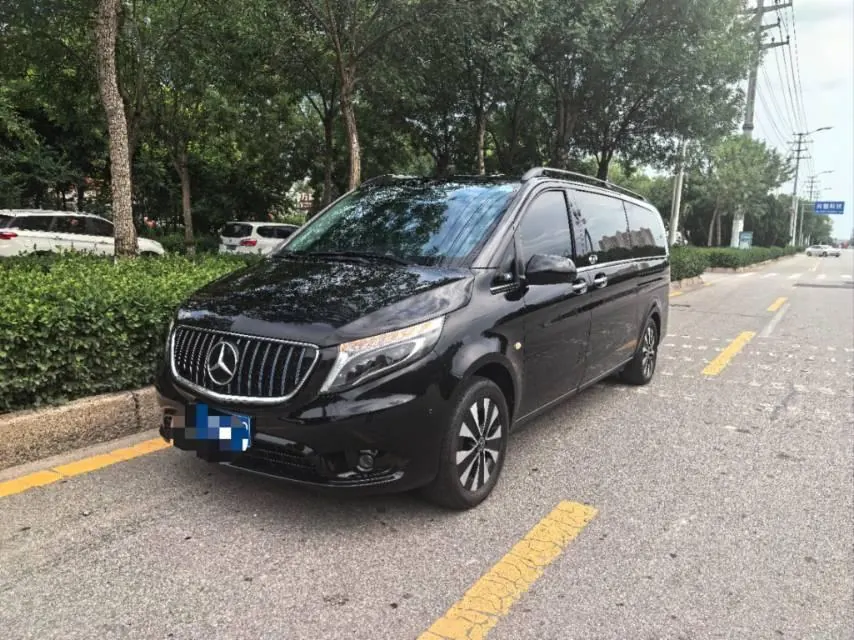 Open image lightbox: Mercedes Benz 2021 Vito 2.0T Business Edition 7-seat Automatic Gear