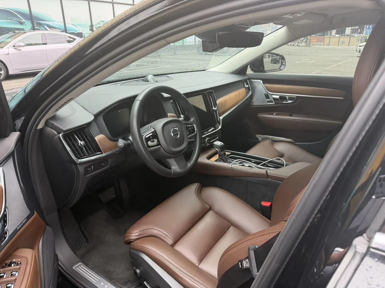 Volvo 2020 S90 2.0T T5 Zhiya Deluxe Edition Automatic Gear 5