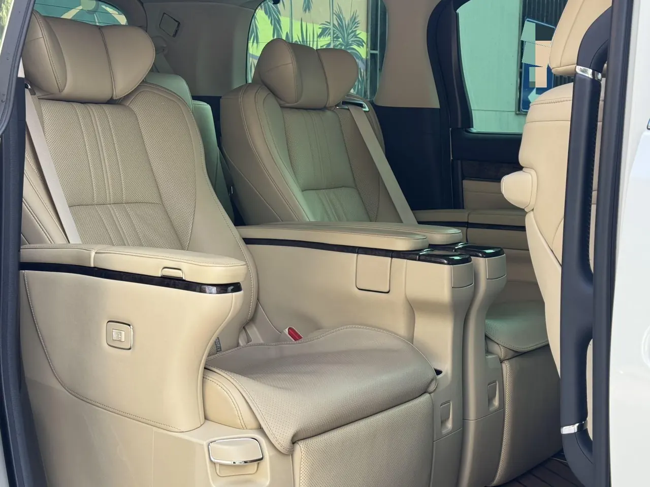 Toyota Wilfa (Imported) 2020 Wilfa 2.5 Stepless HV Distinguished Edition Automatic Gear 6