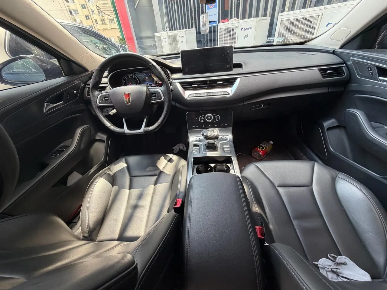 HongQi 2022 H5 1.5TD Flag Rhyme Edition Automatic Gear 9